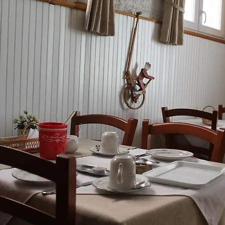 Corallo Affittacamere 3*